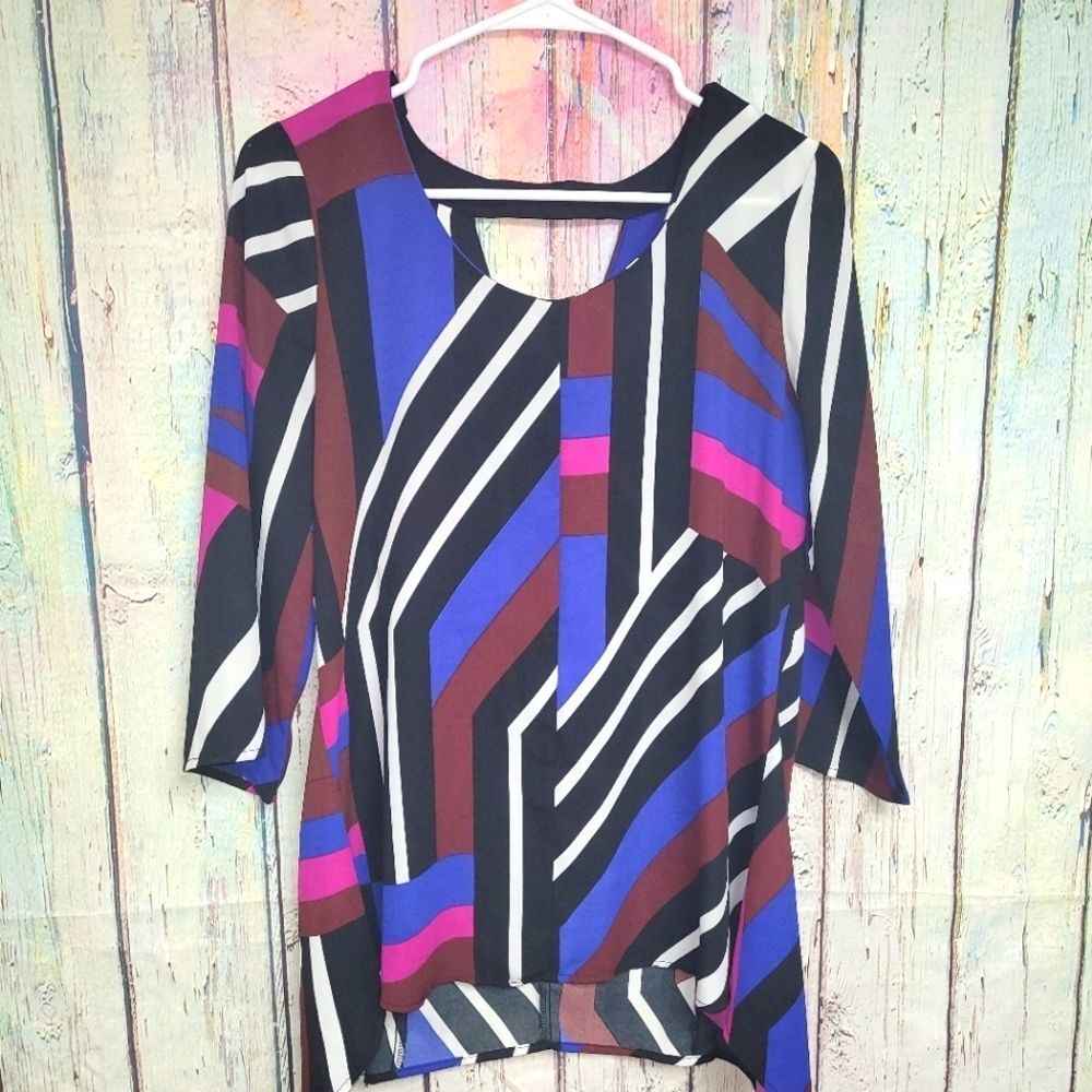 Relativity blouse size‎ medium